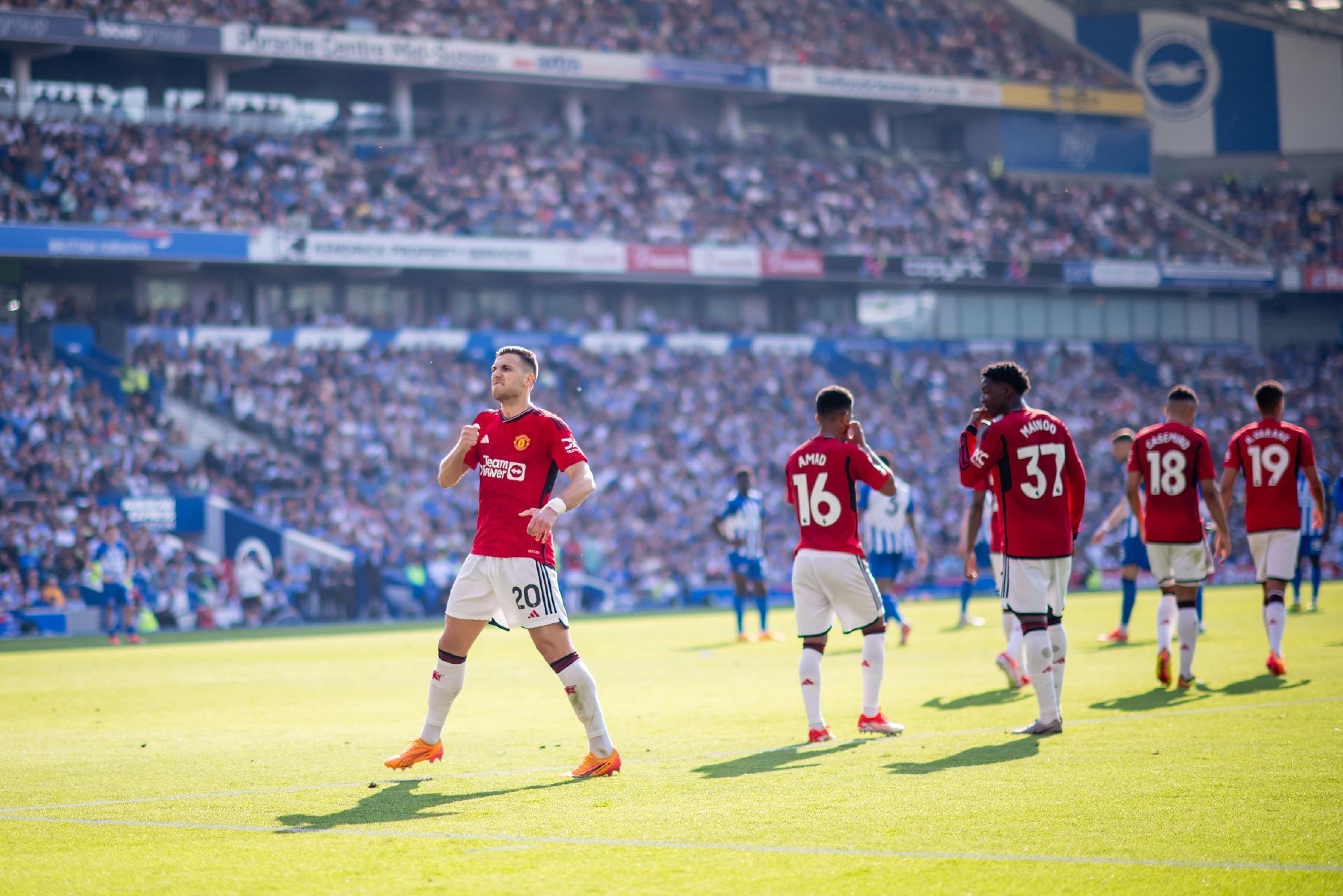 成为现代足 成为现代足